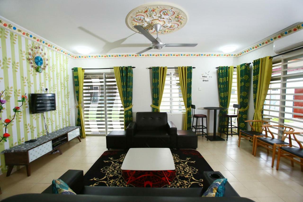 Homestay Honey Sungai Petani Exterior foto